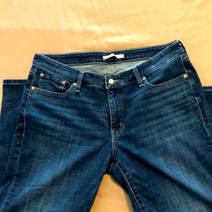 Levi’s Boyfriend Jeans